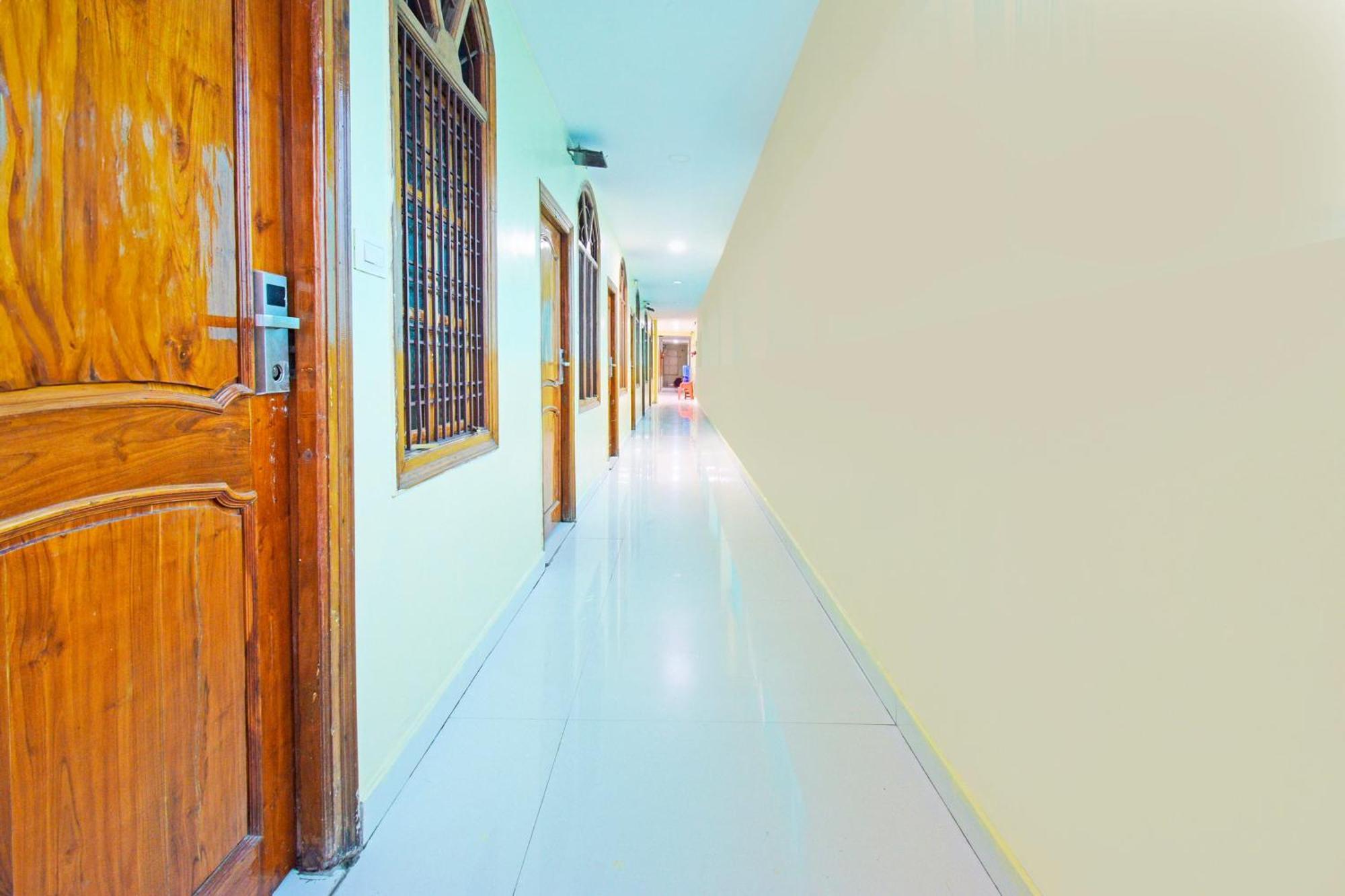 Super Townhouse Mancherial Mancheral Exterior foto