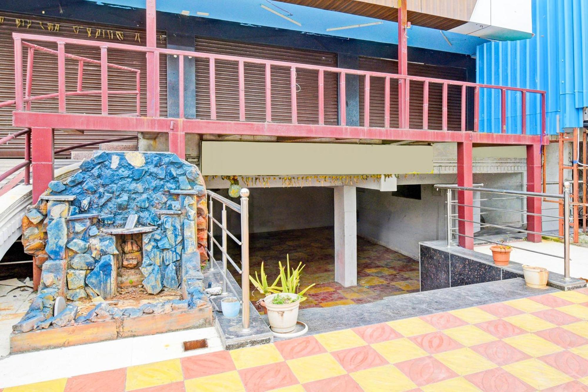 Super Townhouse Mancherial Mancheral Exterior foto