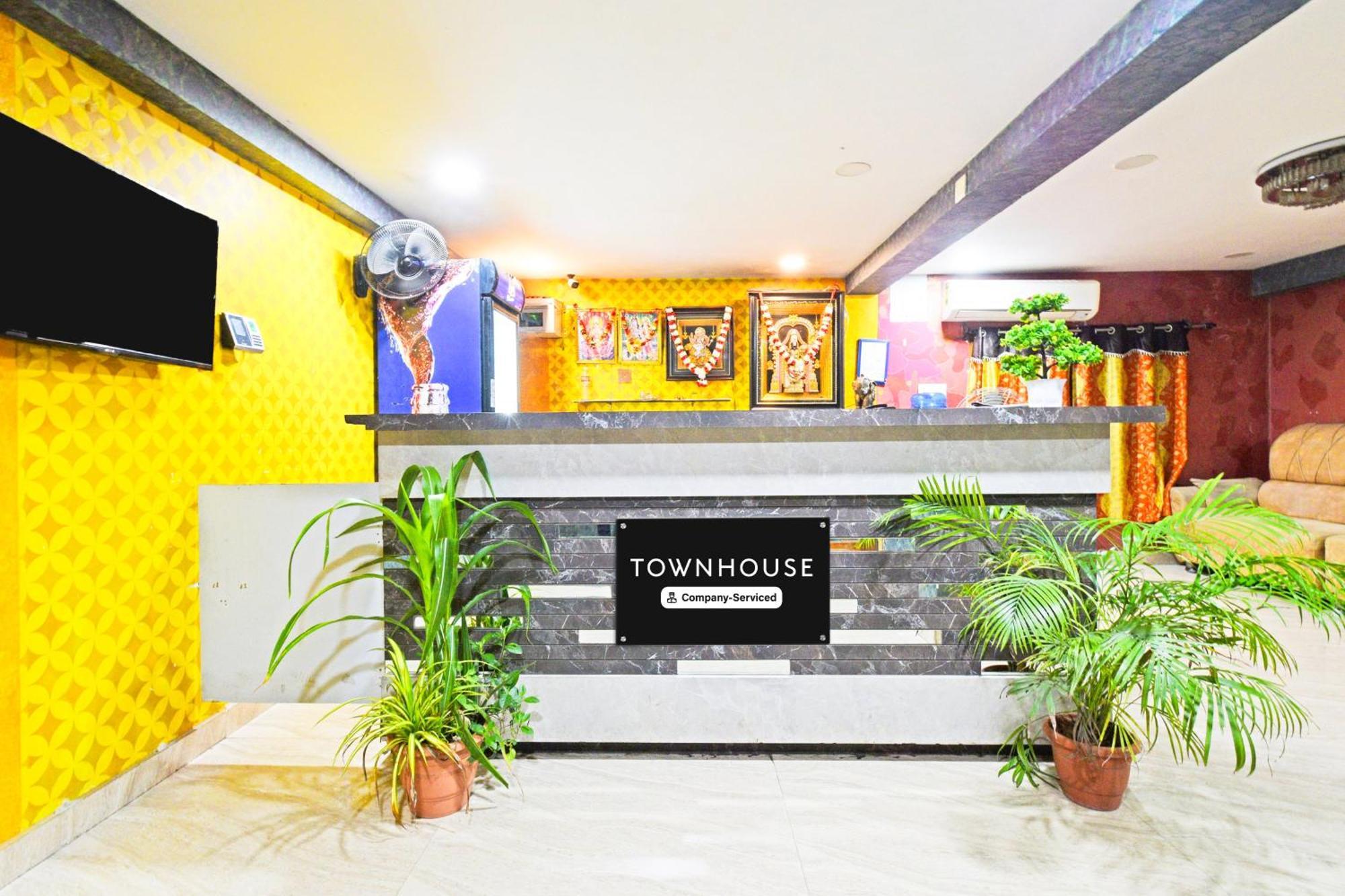 Super Townhouse Mancherial Mancheral Exterior foto