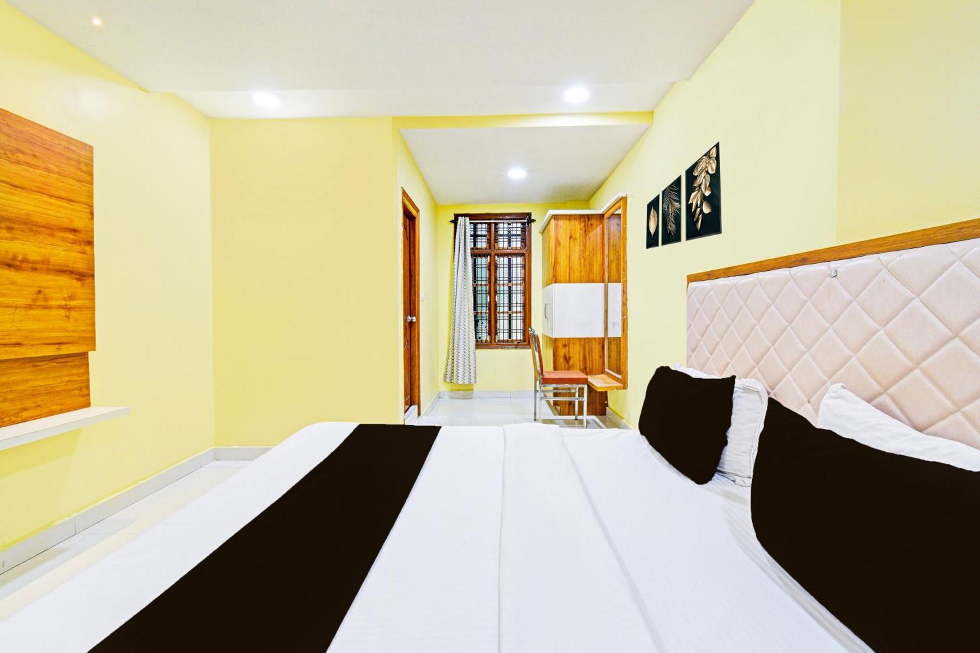 Super Townhouse Mancherial Mancheral Exterior foto