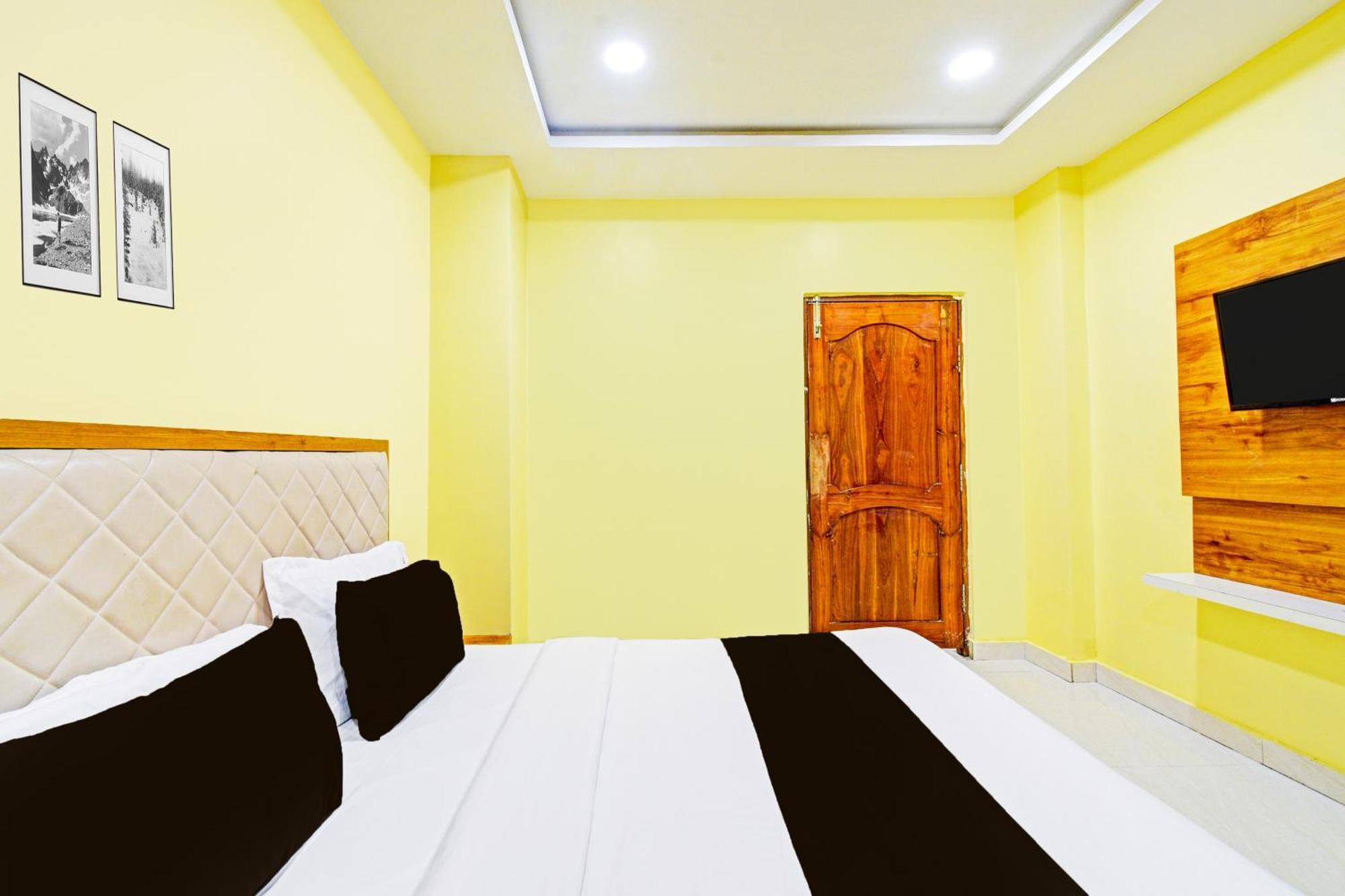 Super Townhouse Mancherial Mancheral Exterior foto